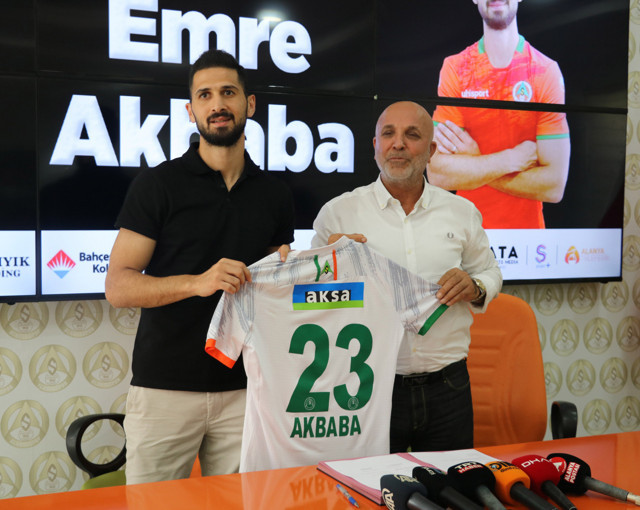 Emre Akbaba Galatasaray'dan eski kulübü Alanyaspor'a kiralandı - Resim: 0