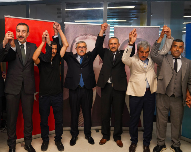AK Partili Yayman: NATO zirvesi Türkiye'nin küresel dünya sahnesine çıkmasının işareti oldu - Resim: 0