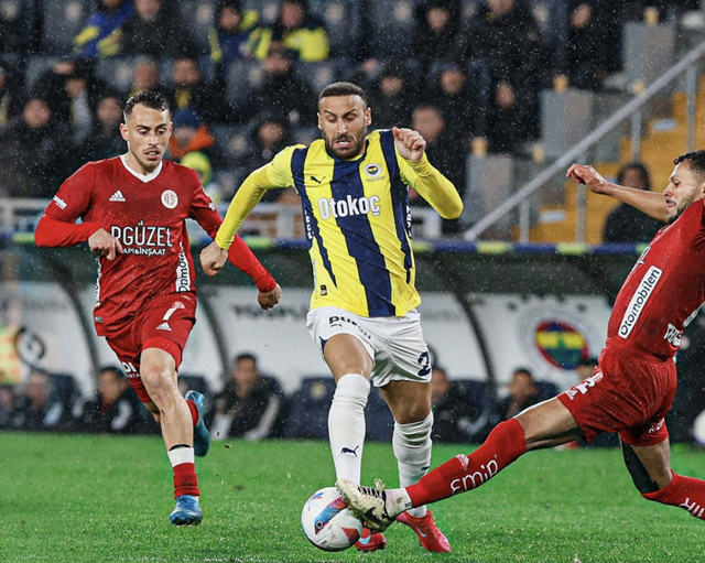 Fenerbahçe'de transfer gelişmesi! Acun Ilıcalı canlı yayında duyurdu: Kiralık gidebilir - Resim: 0