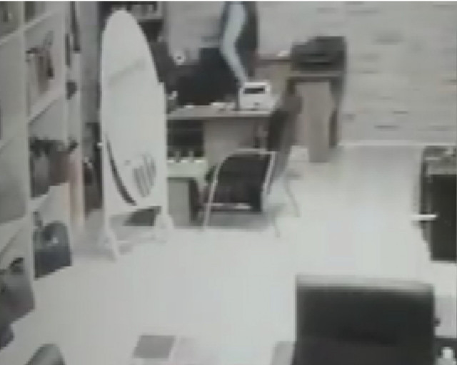 İşyerini soyan muhasebeci kameraya yakalandı! - Resim: 0