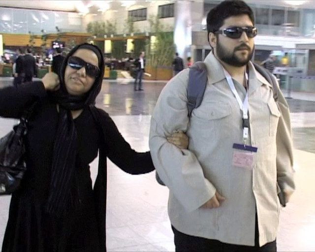 Kibariye'nin eşi Ali Küçükbalçık iki kadınla alem yaparken yakalandı - Resim: 4