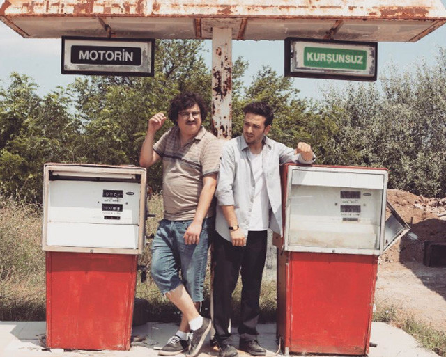 Oğuzhan Koç ve İbrahim Büyükak bomba sürprizi açıkladı yeni filmde... - Resim: 1