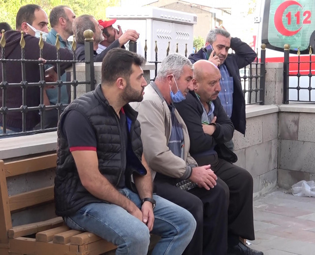 Erzurum'da mühendislik öğrencisi Furkan evin balkonundan düşerek öldü - Resim: 2