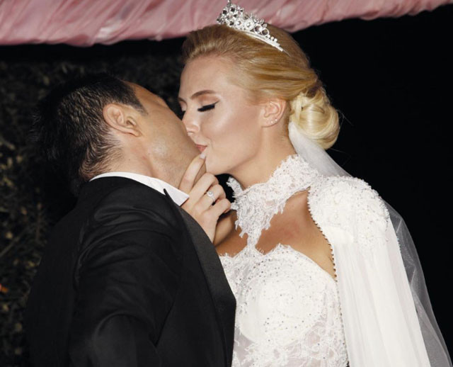 Serdar Ortaç ile Chloe Loughnan boşanıyor mu Hakan Ural'dan olay sözler - Resim: 4