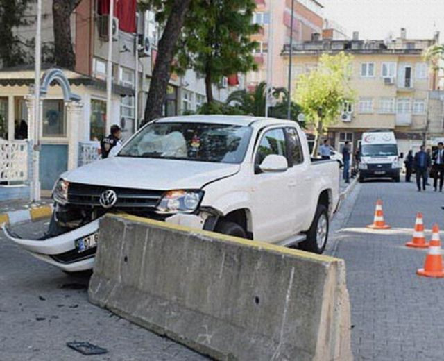 Aydın'dan kadın cinayeti bir kişi eşini 15 bıçak darbesiyle öldürdü - Resim: 3