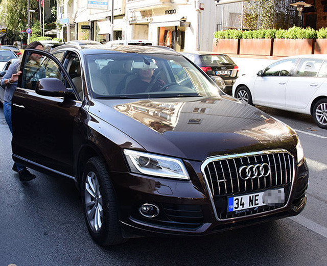 Nil Karaibrahimgil'in makyajsız hali olay! - Resim: 1