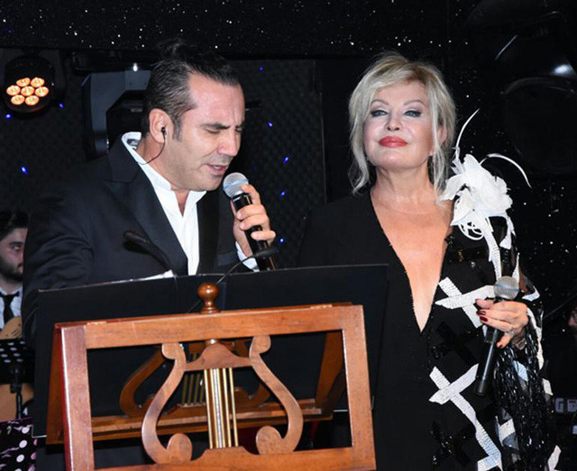 Emel Sayın yürekleri ağza getirdi ilk müdahaleyi Ferhat Göçer yaptı! - Resim: 2