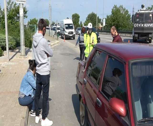 Bursa'da izinsiz bayram yolculuğu 13 bin liraya patladı - Resim: 0