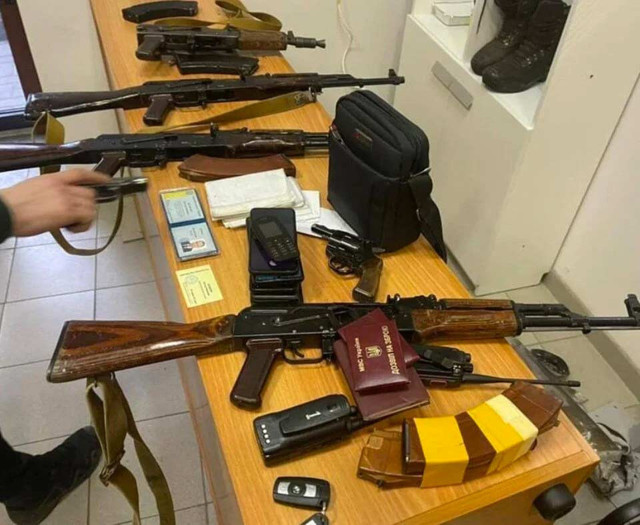 Rus yanlısı Ukrayna milletvekili casusluk yaparken suçüstü yakalandı görüntüler gündem oldu - Resim: 1