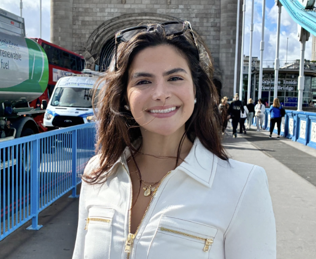 ABD'li Valentina Gomez'in İngiltere'ye girişi yasaklandı - Resim: 0