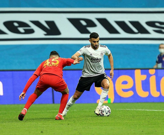 Sergen Yalçın'ın bir dakika izlemesi yetmiş! Ghezzal gerçeği ortaya çıktı - Resim: 1