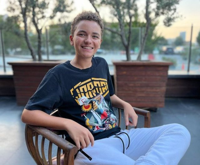 Muhteşem Yüzyıl'ın Cihangir'i büyüdü delikanlı oldu son haline bakın! - Resim: 1