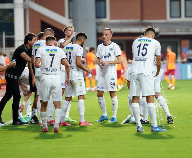 Kasımpaşa-Galatasaray Süper Lig maç sonucu: 2-2 - Resim: 1