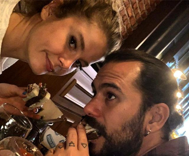 Burcu Biricik eşi Emre Yetkin'le çıktıkları Vietnam tatilinde aç kaldılar! - Resim: 3