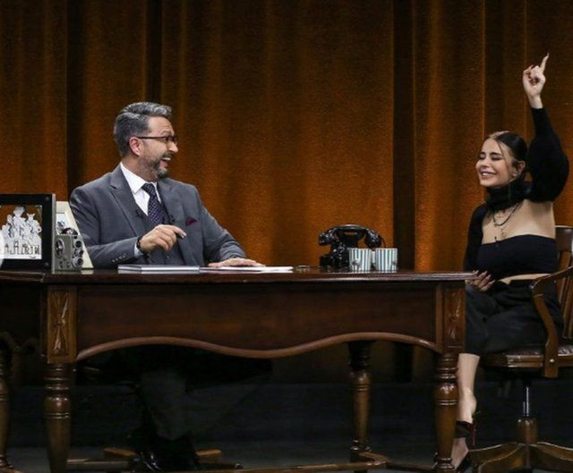 Simge Sağın 'sokakta ağladım' deyip itiraf etti! Meğer parası yetmeyince Murat Boz... - Resim: 1