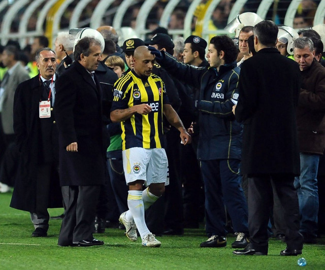 Zico Fenerbahçe'den neden ayrıldığını anlattı! Alex detayı bomba - Resim: 3