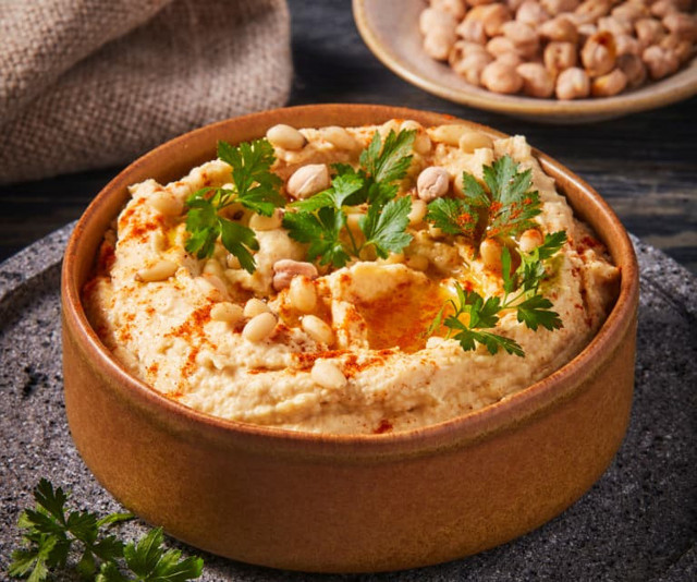 Doyurucu ve ekonomik humus nasıl yapılır parmaklarınızı yiyeceksiniz! - Resim: 0