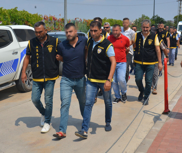 Adana'da 4 milyon 795 bin Euro'yu çalmışlardı! Tatile çıkamadılar - Resim: 1