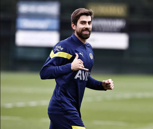 Fenerbahçe'yi yıkan haber! Yıldız futbolcu tedaviye cevap vermiyor! - Resim: 0