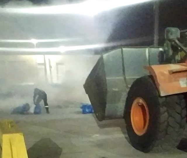 Ölümcül madde 6 saat boyunca kentin üzerine yayıldı! Kimyasal reaksiyon valiliği alarma geçirdi - Resim: 1