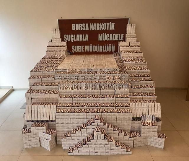 Yeşil reçete operasyonu! 430 bin ilaç ele geçirildi - Resim: 1