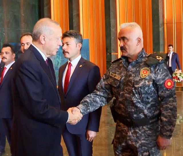 Cumhurbaşkanı Erdoğan'ın koruma müdürü Hayrettin Eren Senegal'de kalp krizi sonucu şehit oldu - Resim: 1