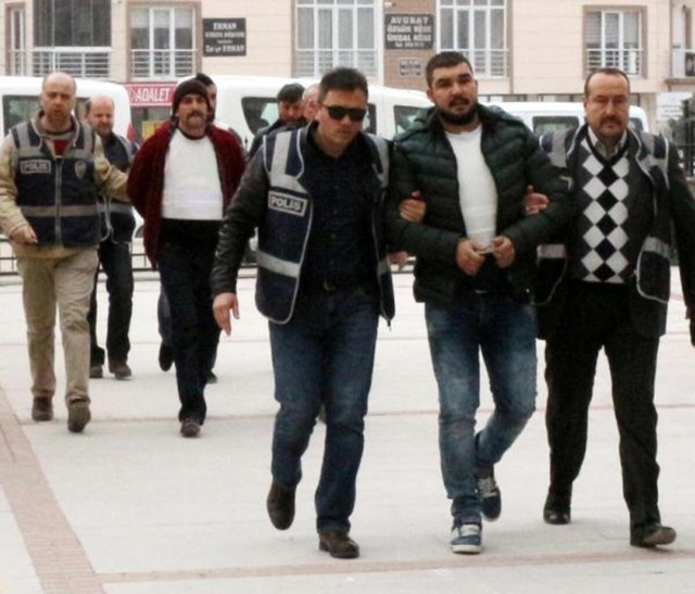 Burdur'da restorant sahibini öldüren sanıkların cezaları müebbete çevrildi! - Resim: 1