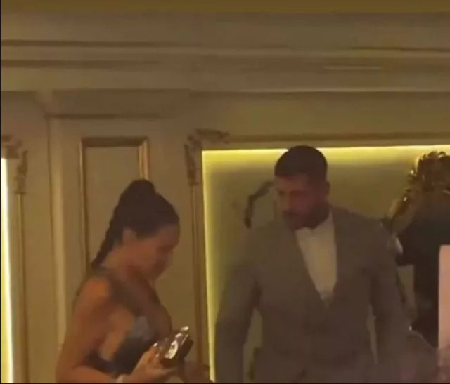 Gökhan Çıra'dan ayrılan Selin Ciğerci'den aşk sürprizi yeni sevgilisiyle görüntüsü olay! - Resim: 0