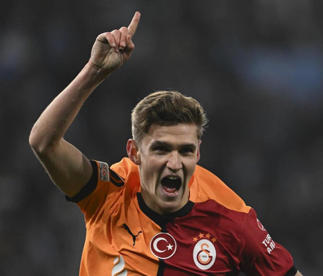 Okan Buruk biletlerini kesti! Galatasaray'da iki ayrılık birden - Resim: 0