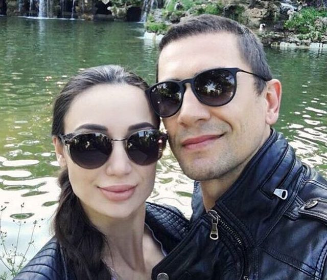 Emre Aşık'ın eşi Yağmur Aşık eşinin FETÖ'cü olduğunu ihbar etti! - Resim: 1