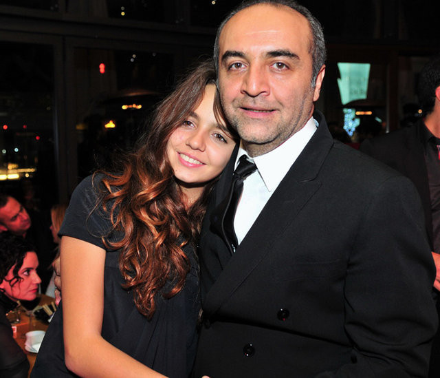 Yılmaz Erdoğan'ın kızı Berfin bakın hangi ünlü şarkıcıyla görüntülendi! - Resim: 1