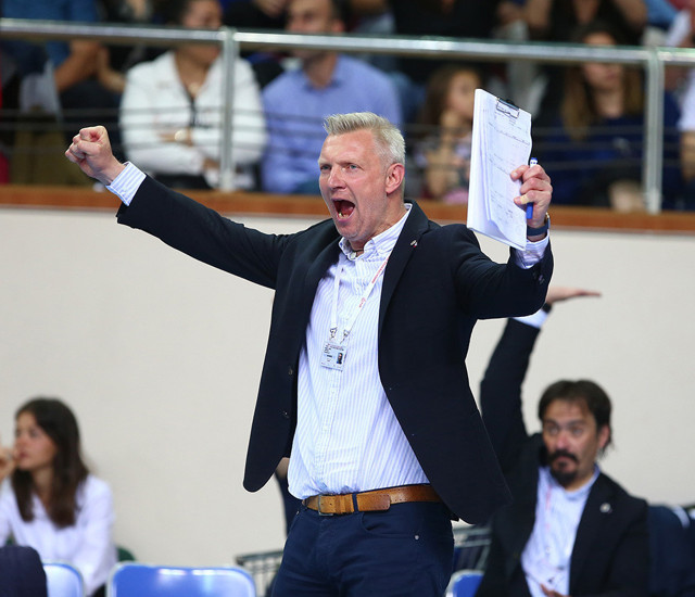 Ali Koç fiyaskosu! Şampiyon hocaları kapının önüne koydu - Resim: 1