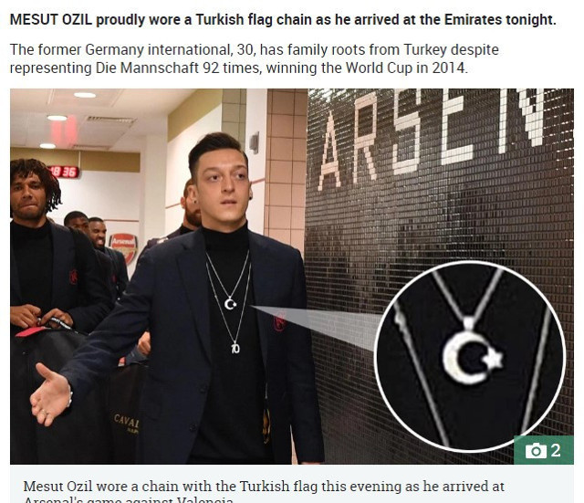Mesut Özil'in Türk bayraklı kolyesi Almanlara dert oldu çileden çıktılar - Resim: 0