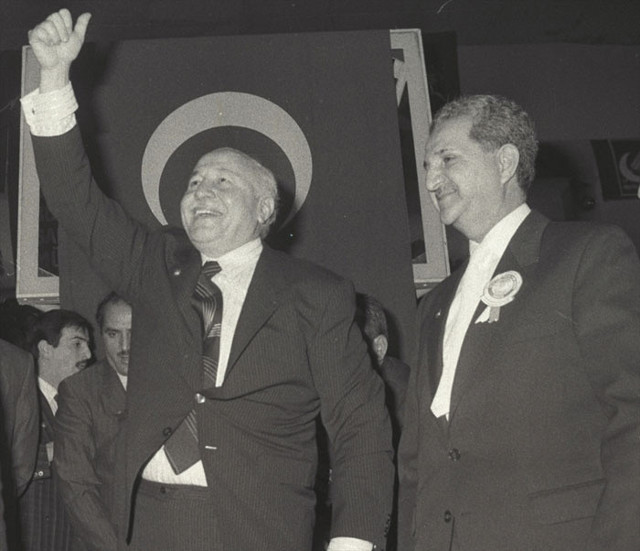 Eski Refah Partisi Genel Başkanı Ahmet Tekdal hayatını kaybetti - Resim: 0