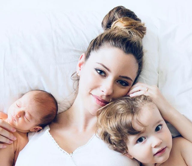 Arka Sokaklar'ın Pınar'ı İpek Usta aşka geldi! Romantik paylaşım  - Resim: 2