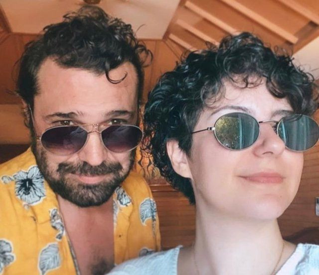 Halil Sezai ortaya çıktı! Aşka gelip romantik anlarını paylaştı - Resim: 4