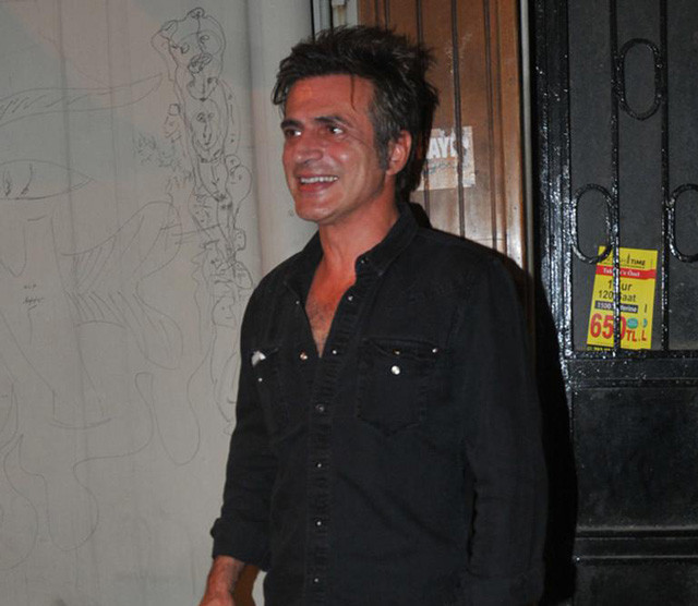 Teoman'ın başı dertte yardım alıyor - Resim: 4