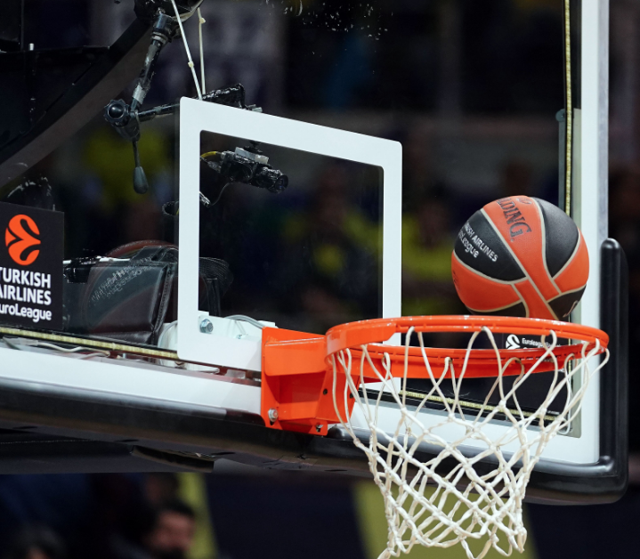 Ronaldo'nun corona virüs için ada aldı iddiasına Georgina Rodriguez'den fotoğraflı yanıt - Resim: 1