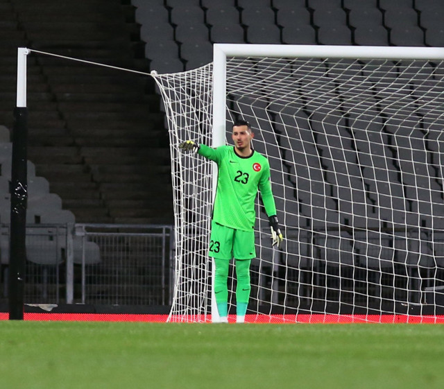 Uğurcan Çakır bombası! Üç kulübün radarına girdi - Resim: 0