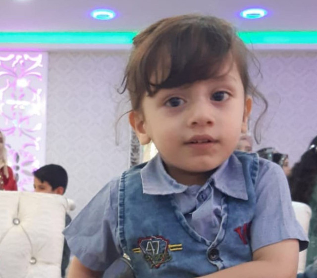 Yol kenarında ölü olarak bulunmuştu! Babasından kan donduran sözler: “Eşimin teyzesi çocuğu alıp kaçmış” - Resim: 0