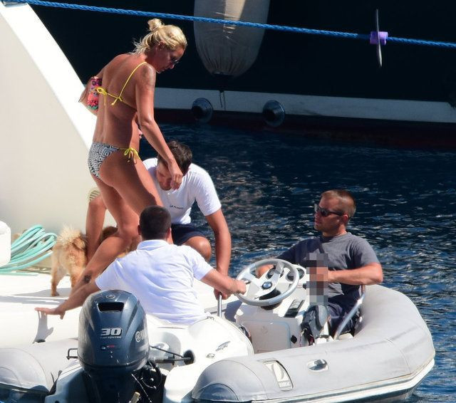 Pınar Altuğ'un Yağmur Atacan'la tatil keyfi devam ediyor bikinisiyle görenleri mest etti - Resim: 2