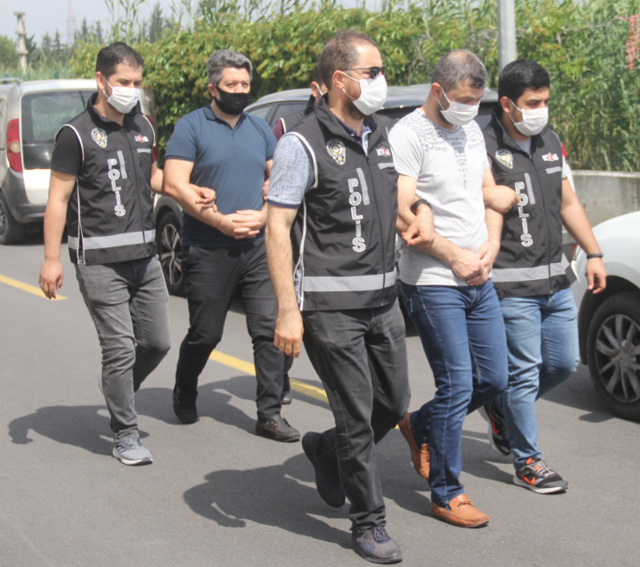 Şehit kontenjanından işe girdi, FETÖ’den tutuklandı - Resim: 1