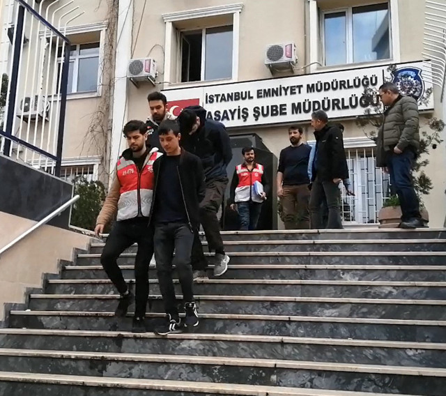 Kadıköy'de çaldıkları 250 bin doların peşine başka hırsızlar düştü - Resim: 1