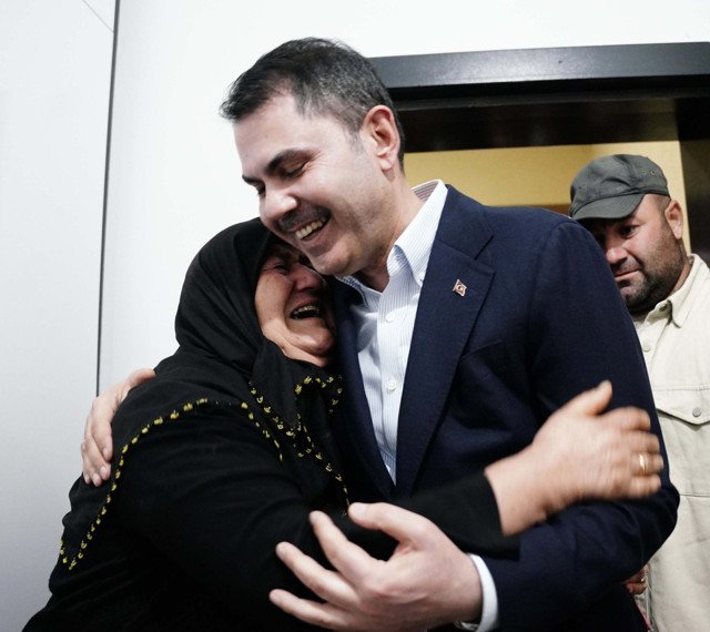 Depremdeki gözyaşları yeni evlerinde mutluluğa dönüştü! "Villa gibi evde oturuyoruz" - Resim: 2