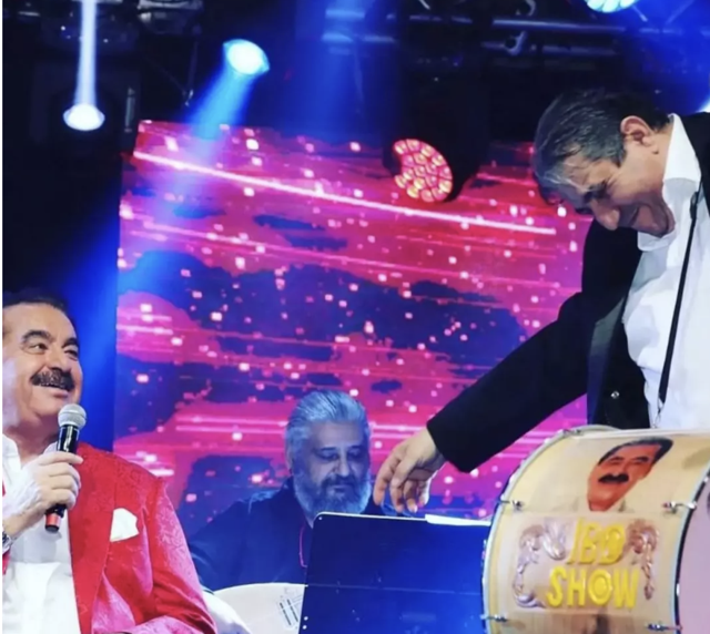 İbrahim Tatlıses'i yasa boğan ölüm! Acı haberi bu sözlerle duyurdu - Resim: 0