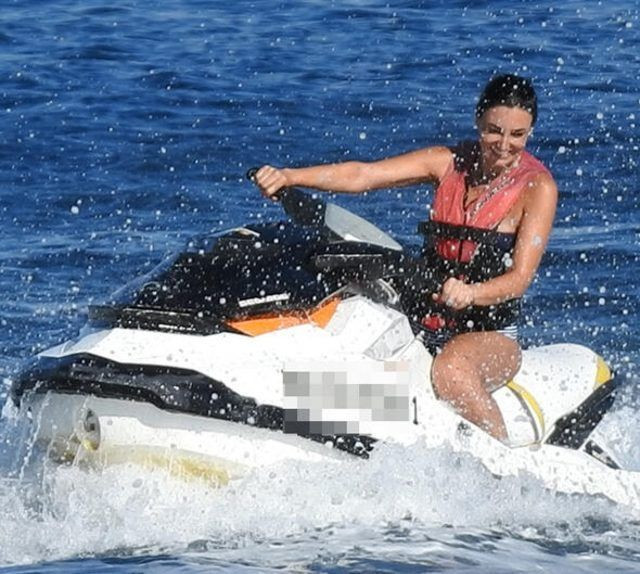 Sevcan Orhan sağlığına kavuştu! Bodrum'un tozunu attırıyor - Resim: 2