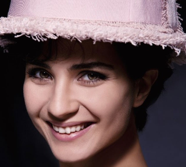 Tuba Büyüküstün Osmanlı hatunu oluyor! İşte bomba gibi yeni projesi - Resim: 3