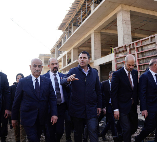 Depremdeki gözyaşları yeni evlerinde mutluluğa dönüştü! "Villa gibi evde oturuyoruz" - Resim: 4