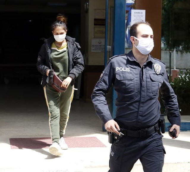 Boşanmak üzere olduğu kocası boğazına bıçak dayadı! Polis son anda kurtardı - Resim: 2