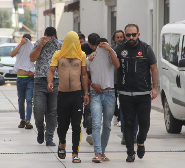 Adana 'torbacı' operasyonu! 7 kişi tutuklandı - Resim: 1
